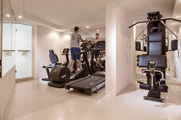 Canaves Oia Gym