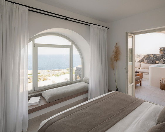 Canaves Oia Epitome by Ståle Eriksen