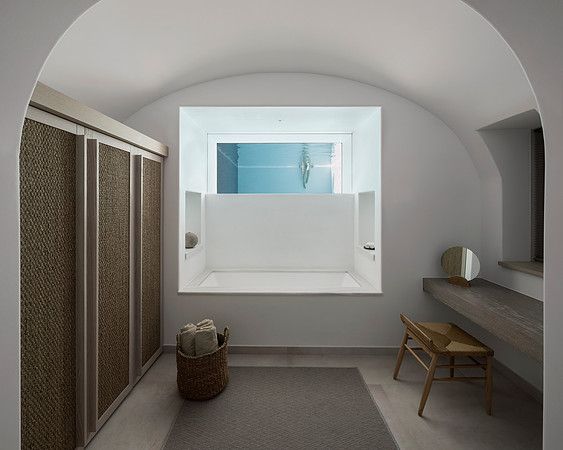 Canaves Oia Epitome by Ståle Eriksen