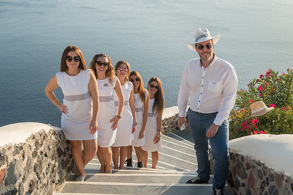Canaves Oia Suites closing 2018