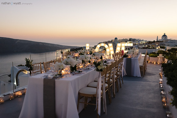 Canaves Oia Weddings - Veranda Restaurant - Sunday Suites