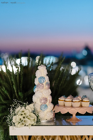 Canaves Oia Weddings - Veranda Restaurant - Sunday Suites
