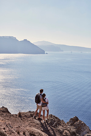 Canaves Oia Lifestyle - trekking