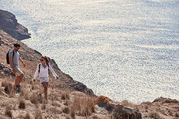 Canaves Oia Lifestyle - trekking