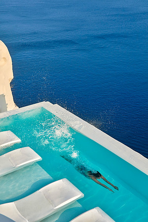 Infinity Pool