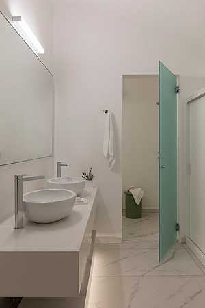 Pool Suite