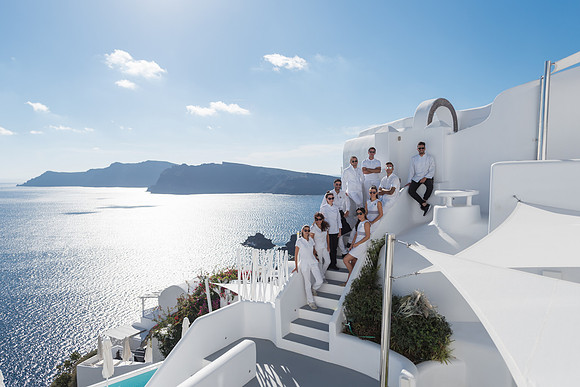 Canaves Oia Sunday Suites closing 2018