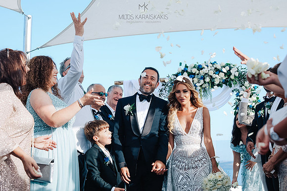 Canaves Oia Weddings - Sunday Suites venue