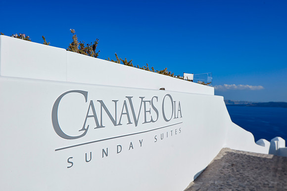 Canaves Oia Sunday Suites - Entrance