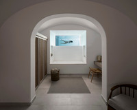 Canaves Oia Epitome by Ståle Eriksen