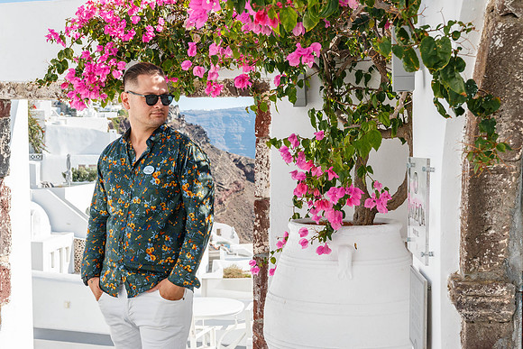 Canaves Oia Hotel closing 2019