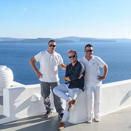 Canaves Oia Hotel closing 2018