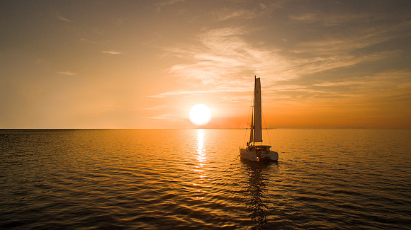 Sailing Yacht Lagoon 400