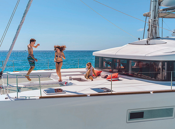 Sail Yacht Lagoon 520