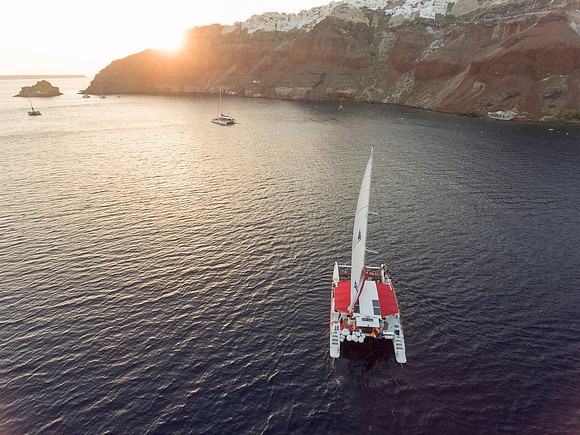Sail yacht Tahiti 80