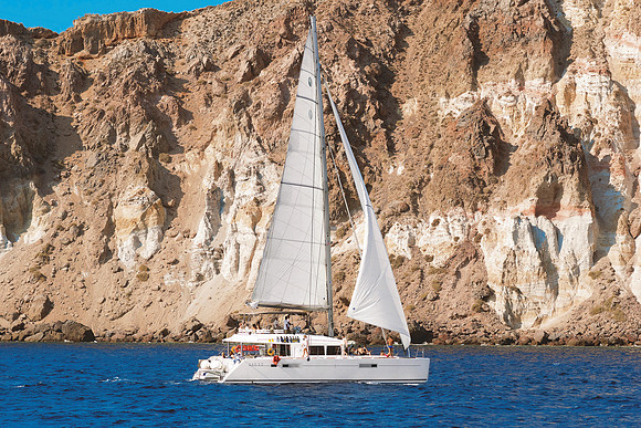 Sail Yacht Lagoon 560