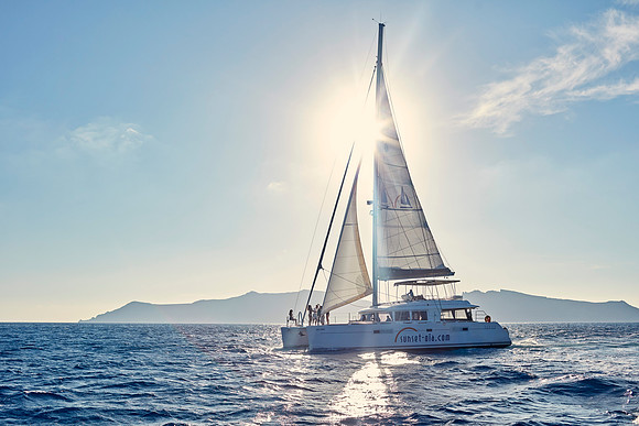 Canaves Oia Lifestyle - sailing