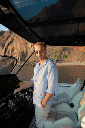 Canaves Oia Lifestyle - sailing
