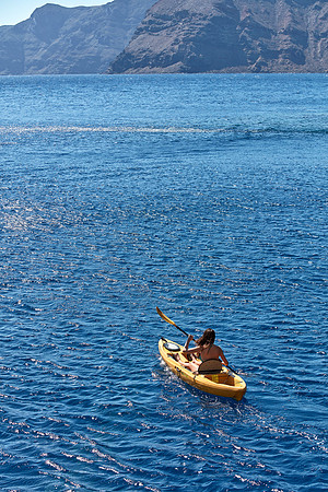 Canaves Oia Lifestyle - sailing
