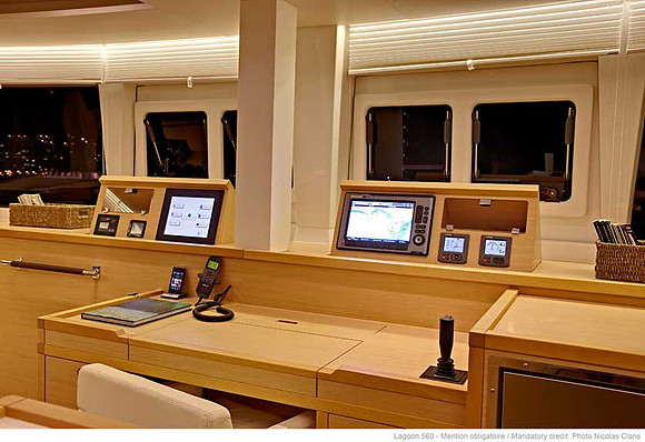 Sail Yacht Lagoon 560
