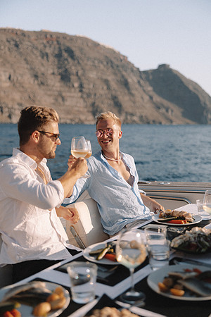 Canaves Oia Lifestyle - sailing