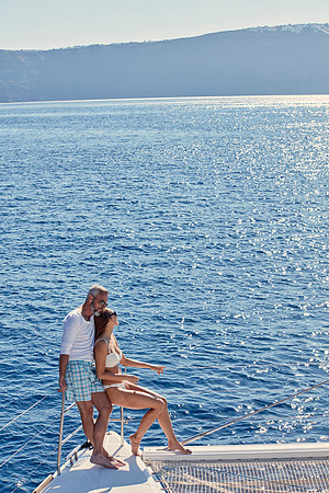 Canaves Oia Lifestyle - sailing