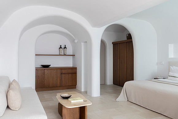 Canaves Ena_Honeymoon Suite