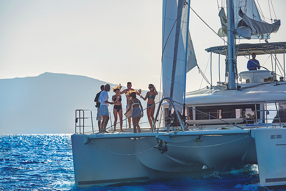 Sail Yacht Lagoon 560
