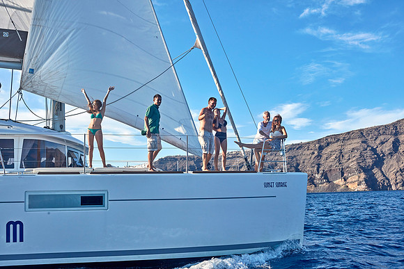 Canaves Oia Lifestyle - sailing