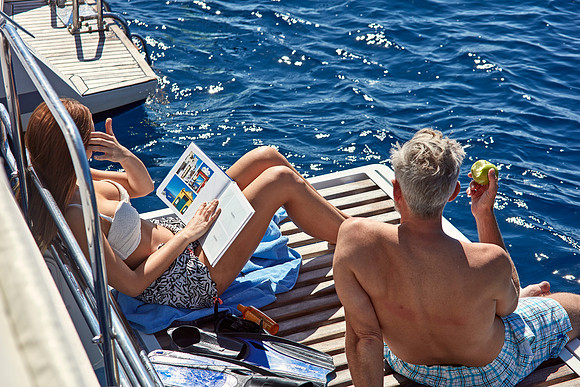 Canaves Oia Lifestyle - sailing