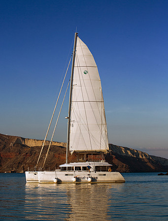Sail Yacht Lagoon 560