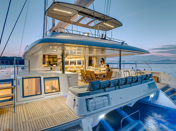 Sail Yacht Lagoon 560